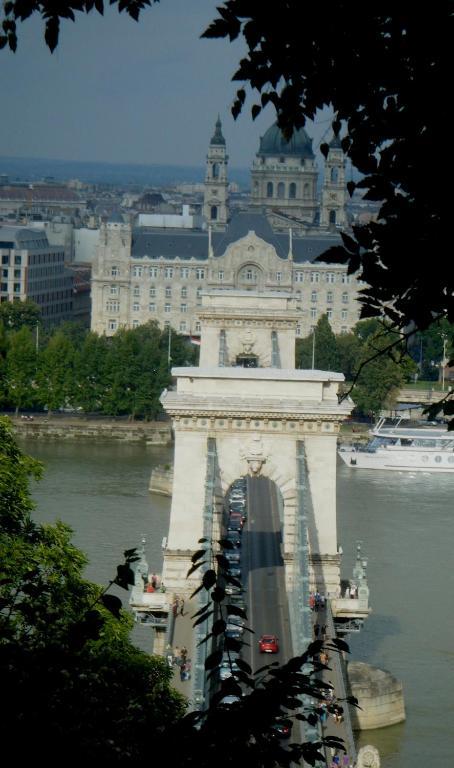 Edith'S Place In Budapest Bagian luar foto